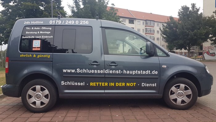 Einsatzwagen von Schlüsseldienst Hauptstadt in Berlin
